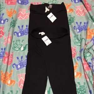 FOREVER 21 NWT leggings bundle size large